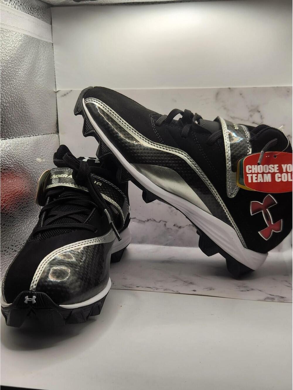 🔥Under Armourbound Black &white Cleats Size 6Y New🔥